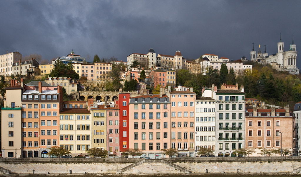 LYON04